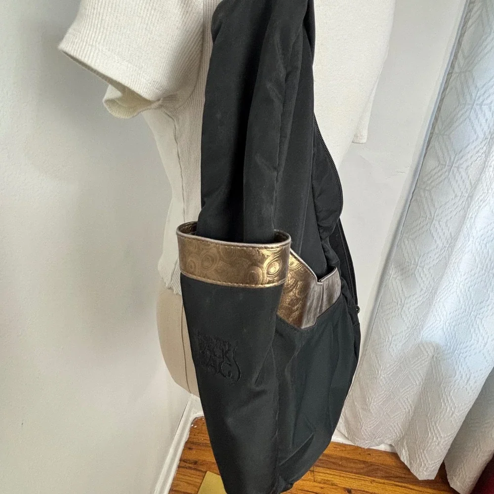 Vtg AmeriBag Healthy Back Bag Black Nylon Sling Backpack Metallic Gold Trim